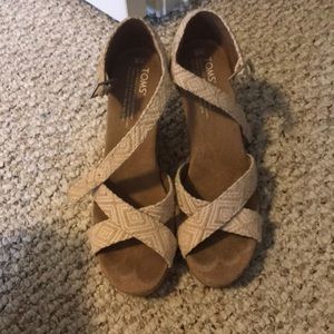 Toms Wedges